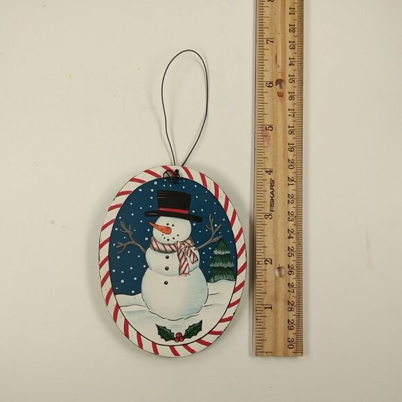 Top Hat Snowman Winter Scene Peppermint Frame Oval Country Rustic Wood Ornament - Picture 5 of 5